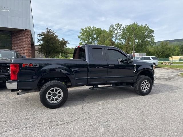 2022 Ford Super Duty F-350 SRW XL