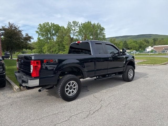 2022 Ford Super Duty F-350 SRW XL