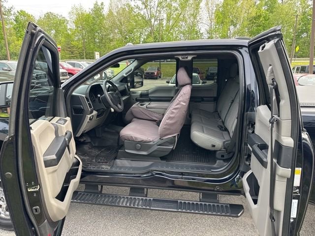 2022 Ford Super Duty F-350 SRW XL