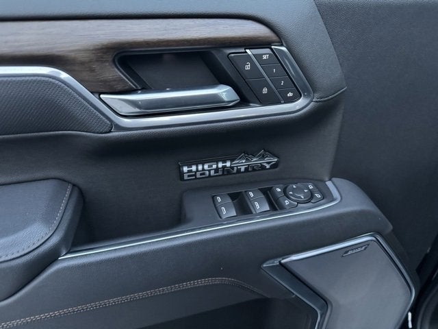 2025 Chevrolet Silverado 1500 High Country