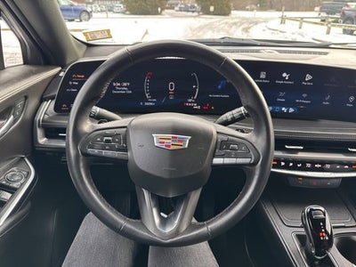 2024 Cadillac XT4 Premium Luxury