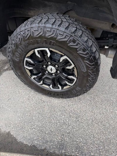 2023 Chevrolet Silverado 1500 ZR2