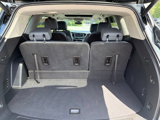 2021 Buick Enclave Essence