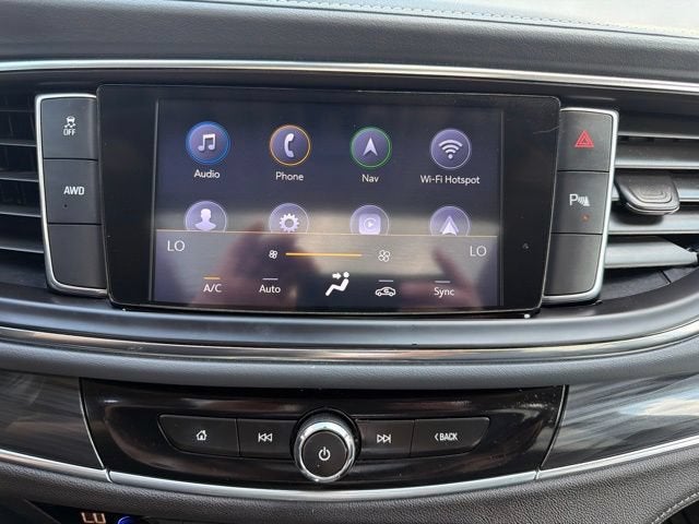 2021 Buick Enclave Essence