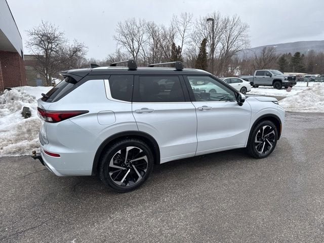 2024 Mitsubishi Outlander SEL