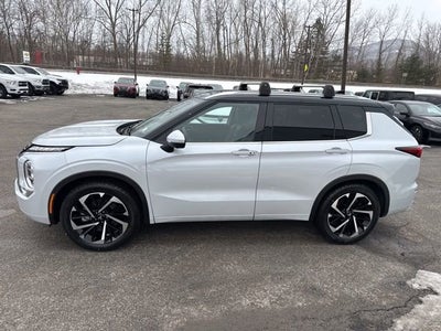2024 Mitsubishi Outlander SEL