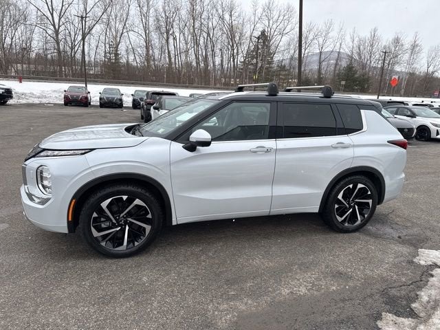 2024 Mitsubishi Outlander SEL