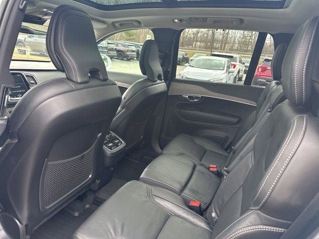 2022 Volvo XC90 Inscription