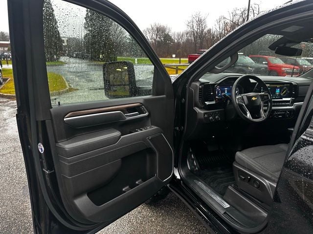 2025 Chevrolet Silverado 2500HD LT