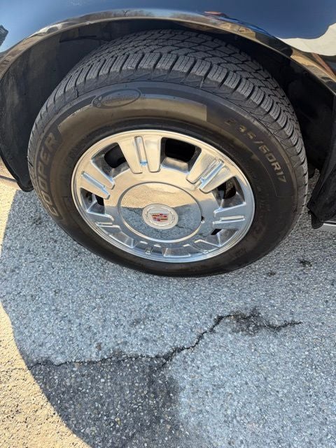 2011 Cadillac DTS Base