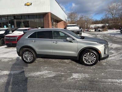 2024 Cadillac XT4 Premium Luxury