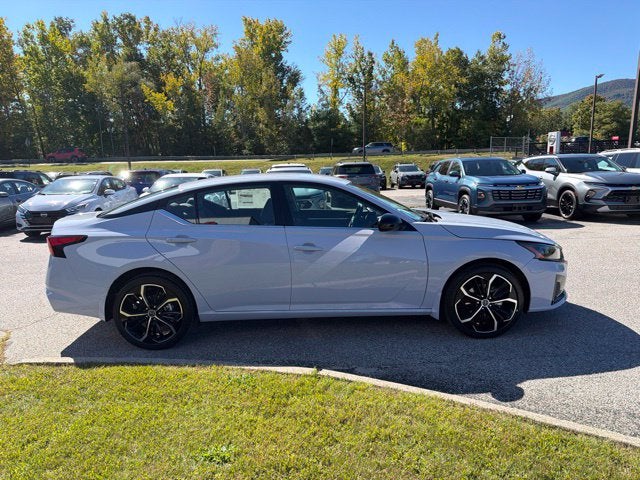 2026 Nissan Altima 2.5 SR