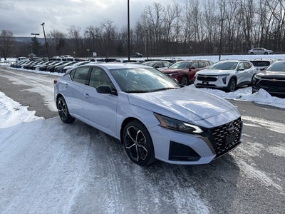 2025 Nissan Altima 2.5 SR