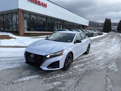 2025 Nissan Altima 2.5 SR