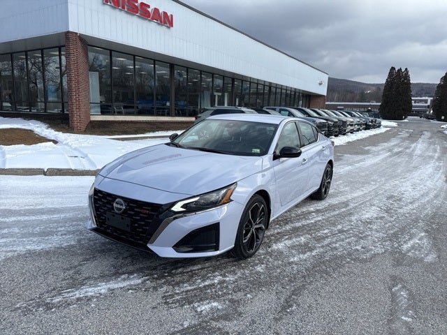 2025 Nissan Altima 2.5 SR