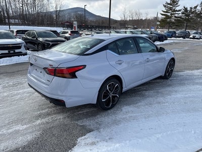 2025 Nissan Altima 2.5 SR