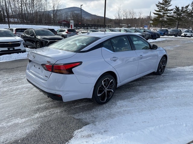 2025 Nissan Altima 2.5 SR