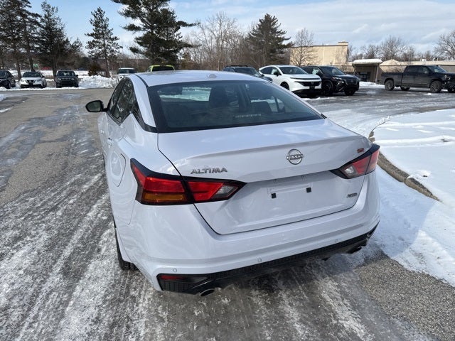 2025 Nissan Altima 2.5 SR