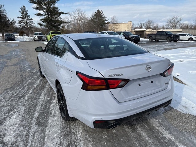 2025 Nissan Altima 2.5 SR