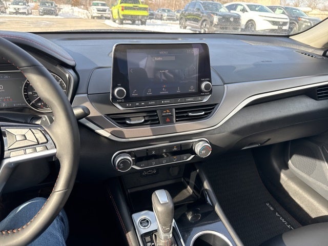 2025 Nissan Altima 2.5 SR