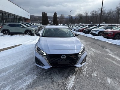 2025 Nissan Altima 2.5 SR