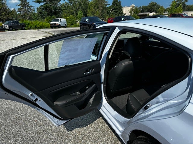 2025 Nissan Altima 2.5 SR