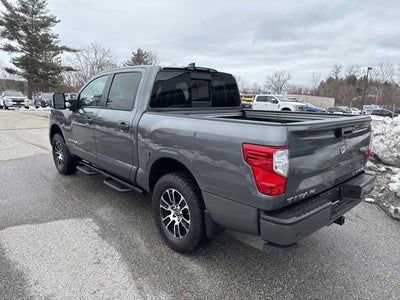 2024 Nissan Titan SV