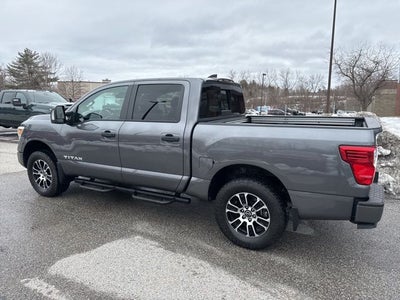 2024 Nissan Titan SV