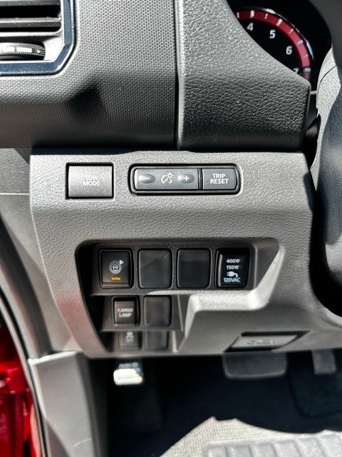 2023 Nissan Frontier PRO-X