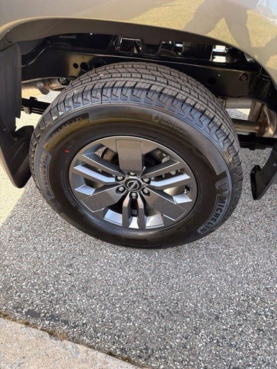 2027 Nissan Frontier SV