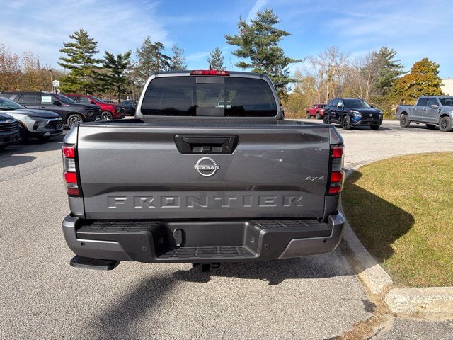 2027 Nissan Frontier SV
