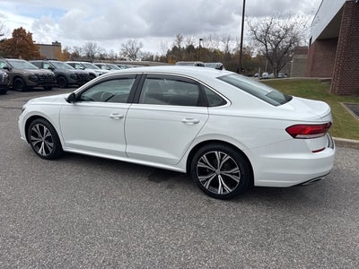 2021 Volkswagen Passat 2.0T SE