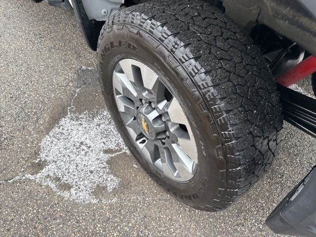 2025 Chevrolet Silverado 2500HD Custom