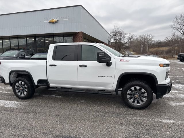 2025 Chevrolet Silverado 2500HD Custom