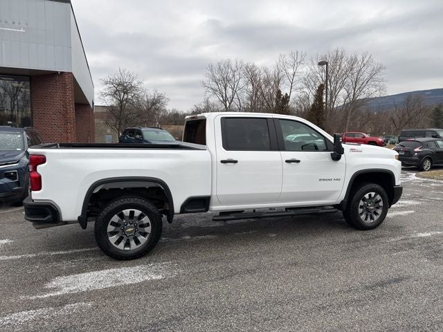 2025 Chevrolet Silverado 2500HD Custom