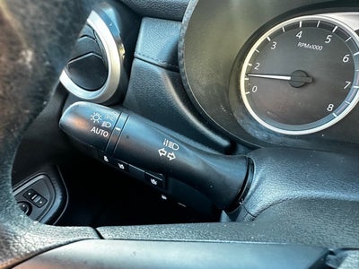 2020 Nissan Versa 1.6 S