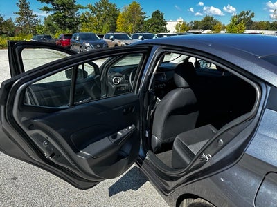 2024 Nissan Versa 1.6 S