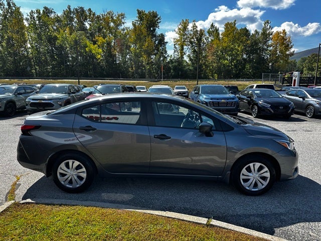 2024 Nissan Versa 1.6 S