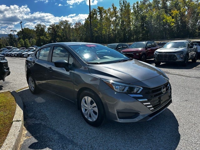 2024 Nissan Versa 1.6 S