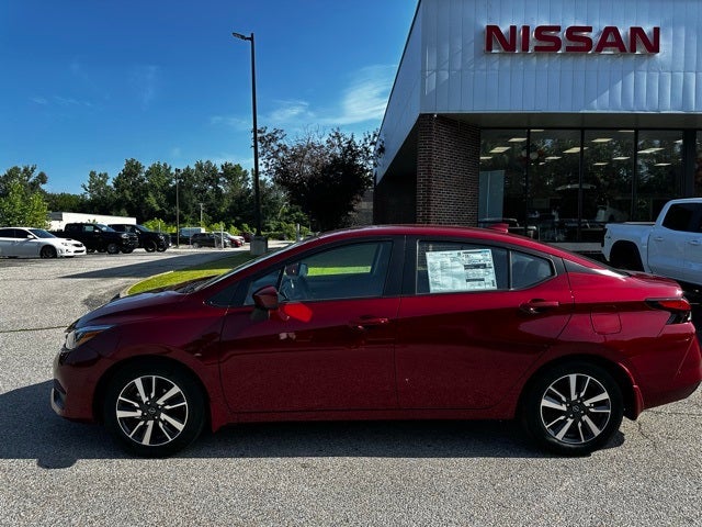 2025 Nissan Versa 1.6 SV