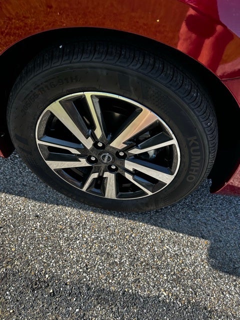 2025 Nissan Versa 1.6 SV