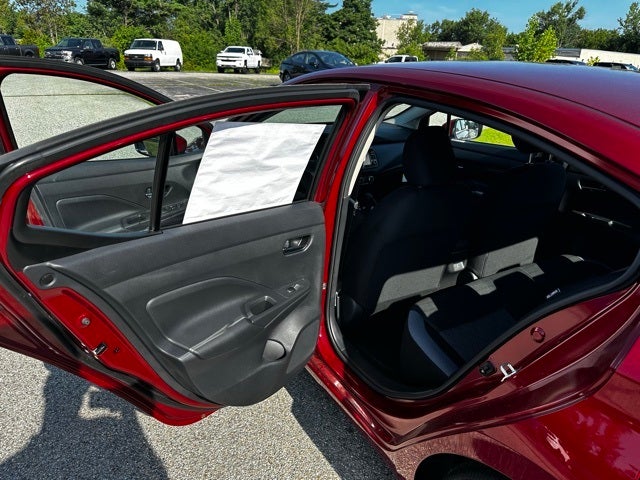 2025 Nissan Versa 1.6 SV