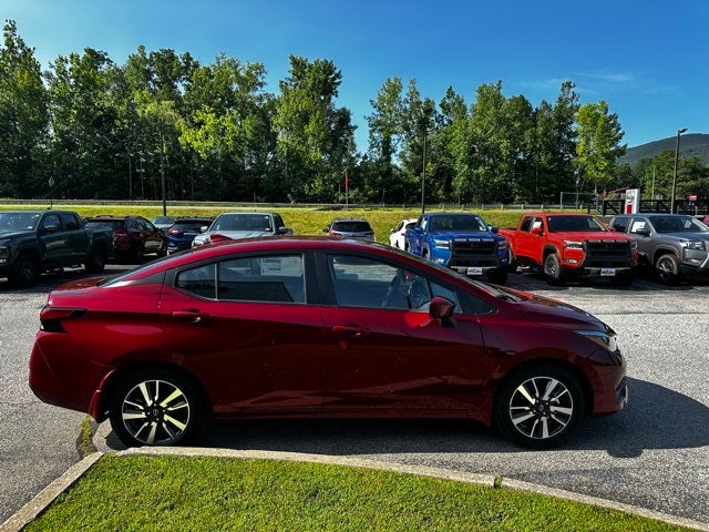 2025 Nissan Versa 1.6 SV