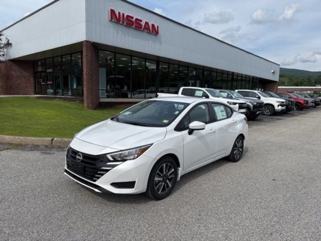 2025 Nissan Versa 1.6 SV