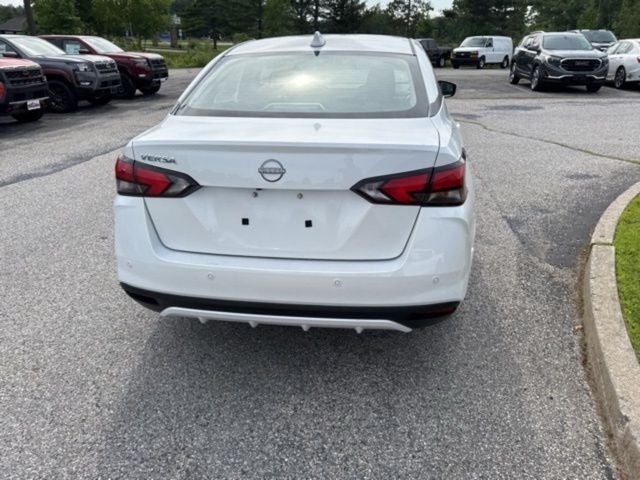 2025 Nissan Versa 1.6 SV