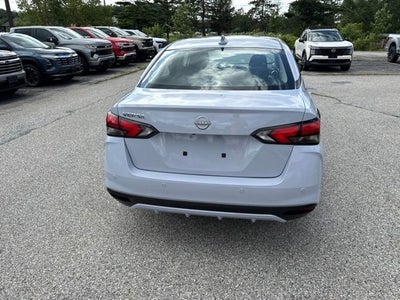 2025 Nissan Versa 1.6 SV