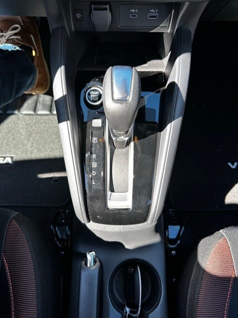 2025 Nissan Versa 1.6 SR