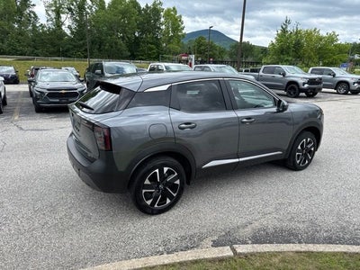 2025 Nissan Kicks SV