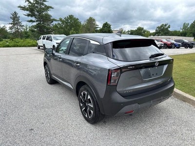 2025 Nissan Kicks SV