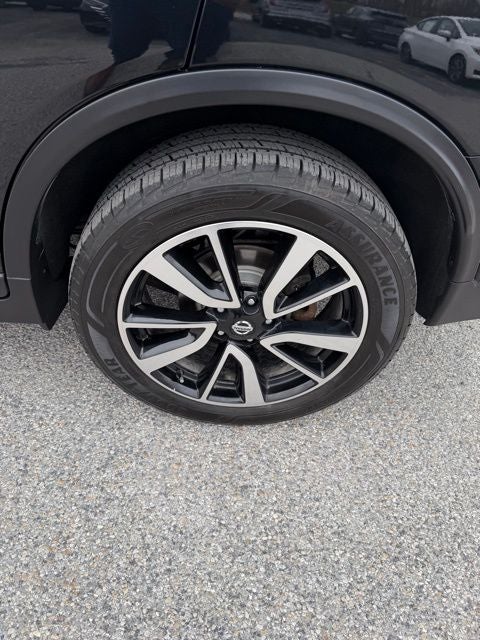 2020 Nissan Rogue SL